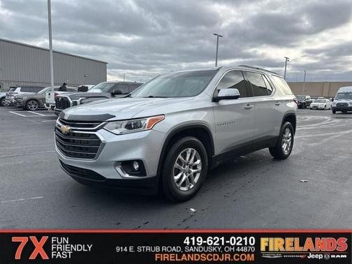 2021 Chevrolet Traverse LT Cloth