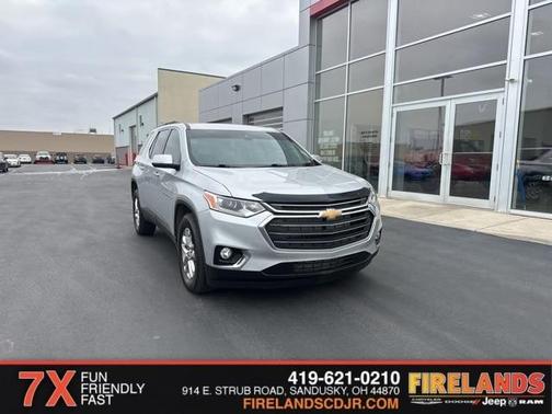 2021 Chevrolet Traverse LT Cloth