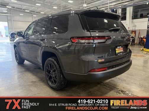 2025 Jeep Grand Cherokee L Laredo