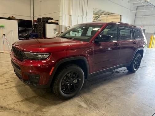 2025 Jeep Grand Cherokee L Laredo