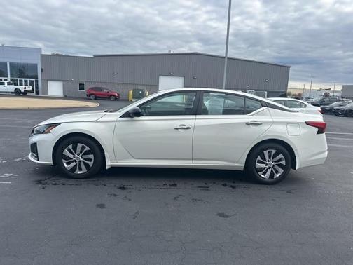 2025 Nissan Altima S