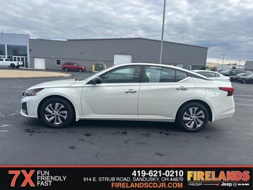 2025 Nissan Altima S