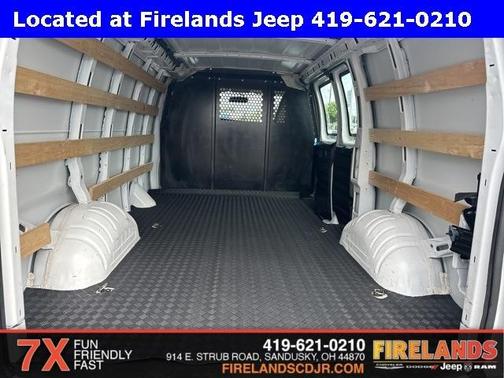 2024 GMC Savana 2500 Work Van