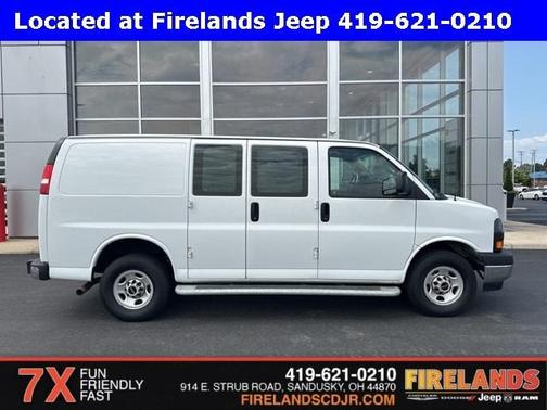 2024 GMC Savana 2500 Work Van