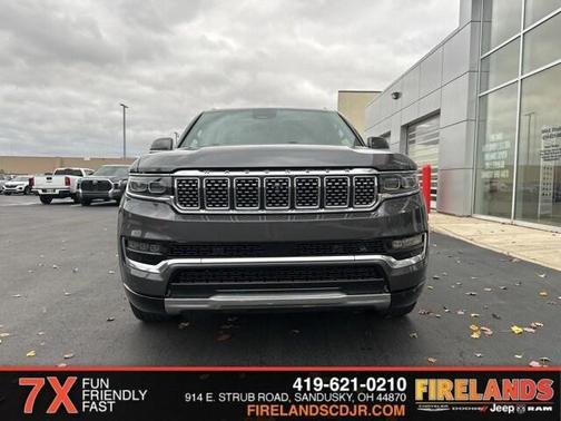 2022 Jeep Grand Wagoneer Series III