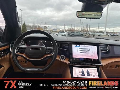 2022 Jeep Grand Wagoneer Series III