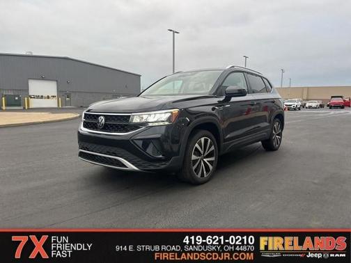 2024 Volkswagen Taos 1.5T SE