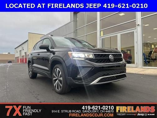 2024 Volkswagen Taos 1.5T SE