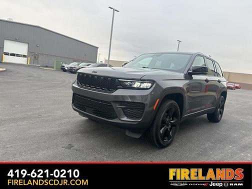 2024 Jeep Grand Cherokee Laredo