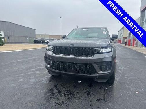 2024 Jeep Grand Cherokee Laredo