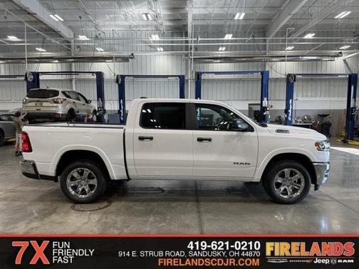 2025 RAM 1500 Big Horn/Lone Star