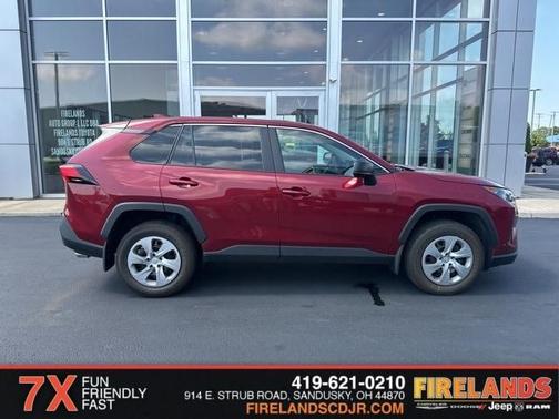 2022 Toyota RAV4 LE