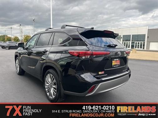 2023 Toyota Highlander L