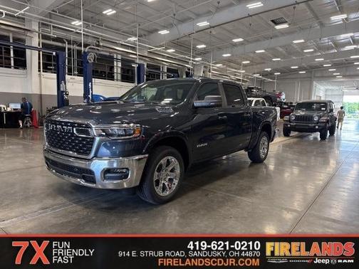 2025 RAM 1500 Big Horn/Lone Star