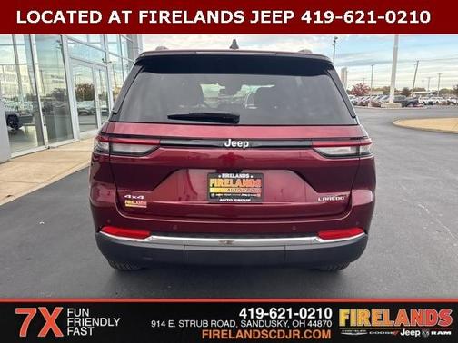 2024 Jeep Grand Cherokee Laredo