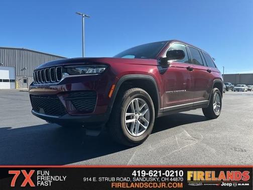 2024 Jeep Grand Cherokee Laredo