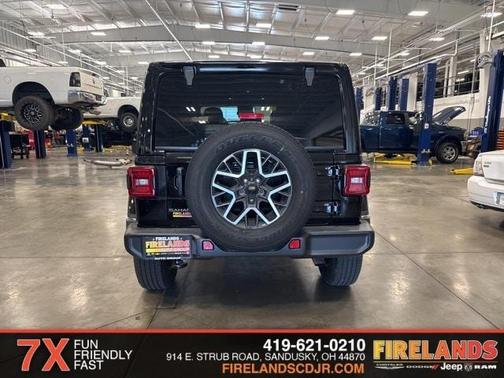 2025 Jeep Wrangler Sahara