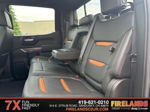 2022 GMC Sierra 1500 Limited AT4