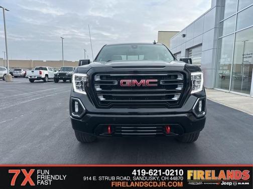 2022 GMC Sierra 1500 Limited AT4