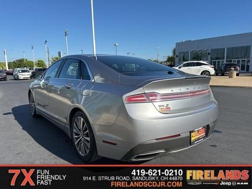 2020 Lincoln MKZ Standard