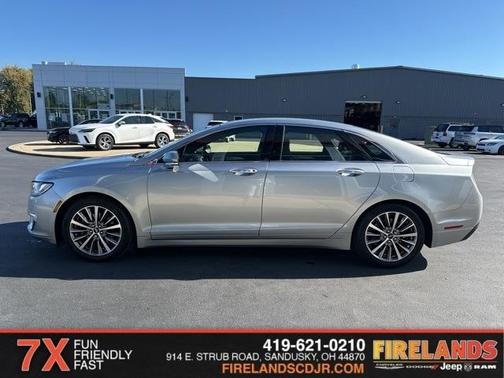 2020 Lincoln MKZ Standard