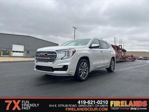 2024 GMC Terrain Denali