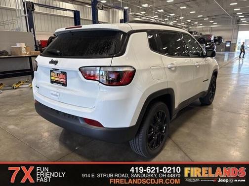 2025 Jeep Compass Latitude