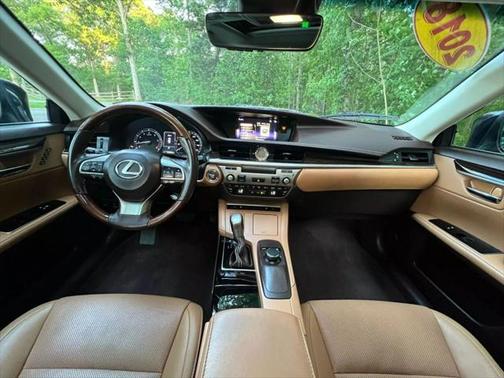 2018 Lexus ES 350 Base