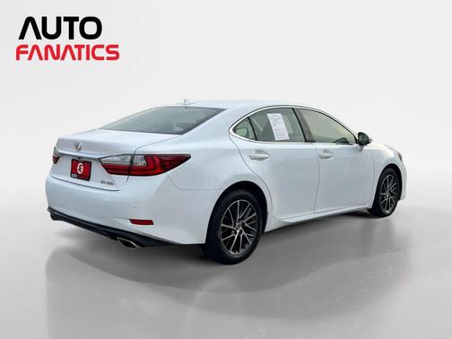 2017 Lexus ES 350 Base