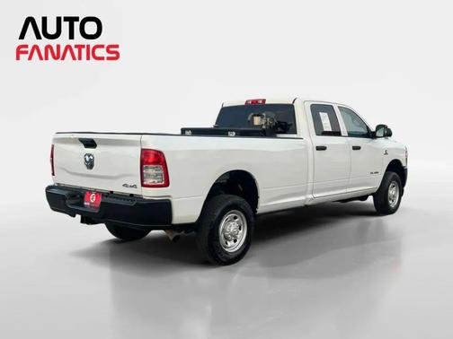 2022 RAM 2500 Tradesman Crew Cab 4x4 8' Box