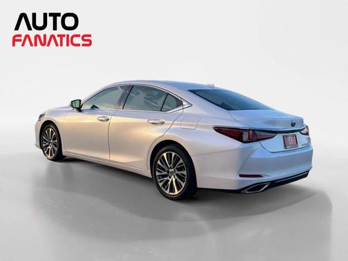 2019 Lexus ES 350 Base