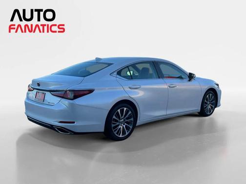 2019 Lexus ES 350 Base