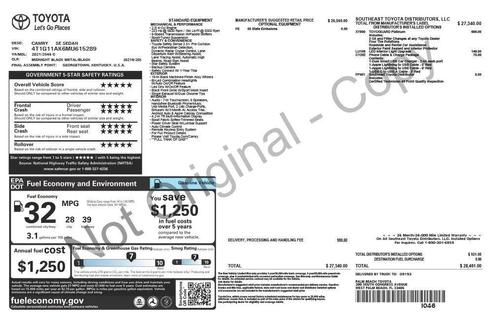 Midnight Black Metallic 2021 Toyota Camry SE