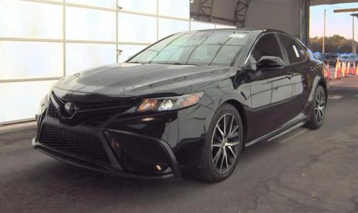 Midnight Black Metallic 2021 Toyota Camry SE