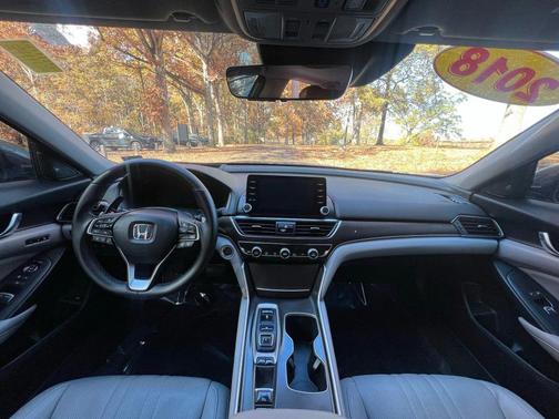 2018 Honda Accord Touring 2.0T