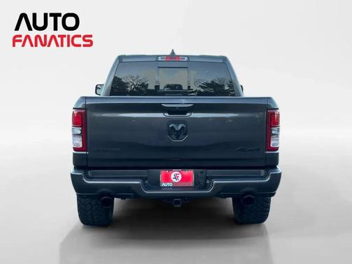 Granite Crystal Metallic Clearcoat 2020 RAM 1500 Big Horn/Lone Star