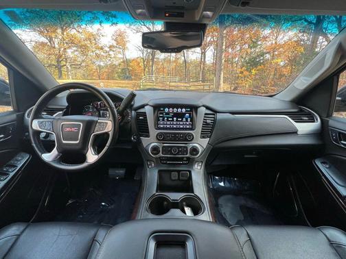 2018 GMC Yukon XL SLT