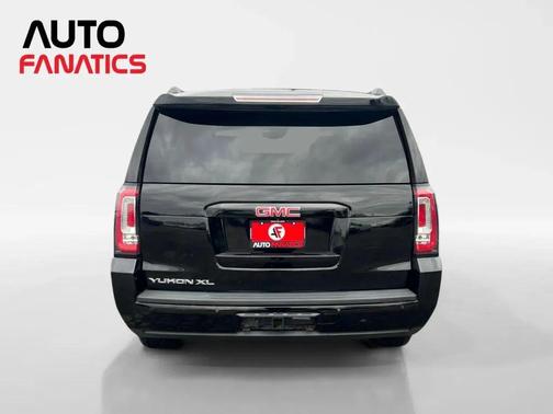 2018 GMC Yukon XL SLT