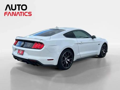 2021 Ford Mustang EcoBoost