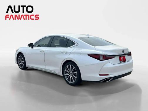 Eminent White Pearl 2020 Lexus ES 350 Base