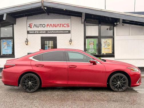 Redline 2019 Lexus ES 350 Base