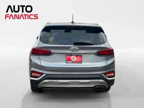 2019 Hyundai SANTA FE SE 2.4
