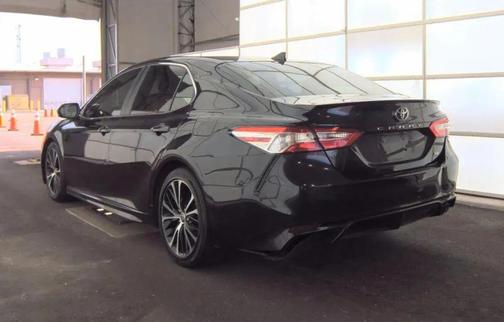 Black Sand Pearl 2020 Toyota Camry SE