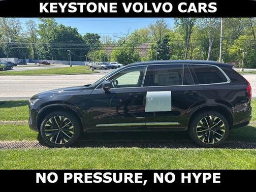 Onyx Black 2026 Volvo XC90 B5 Plus 7-Seater