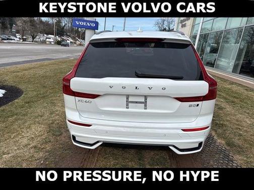 2025 Volvo XC60 B5 Plus