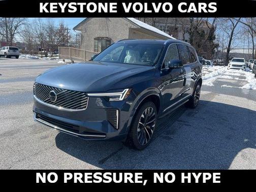 Denim Blue 2026 Volvo XC90 B6 Plus 7-Seater