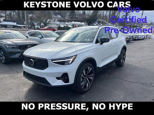 2024 Volvo XC40 Plus