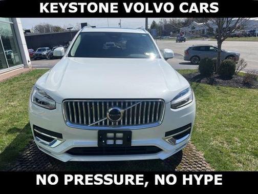 2025 Volvo XC90 B5 Core