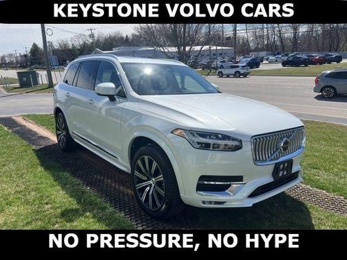 2025 Volvo XC90 B5 Core
