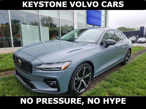 2024 Volvo S60 B5 Core Dark